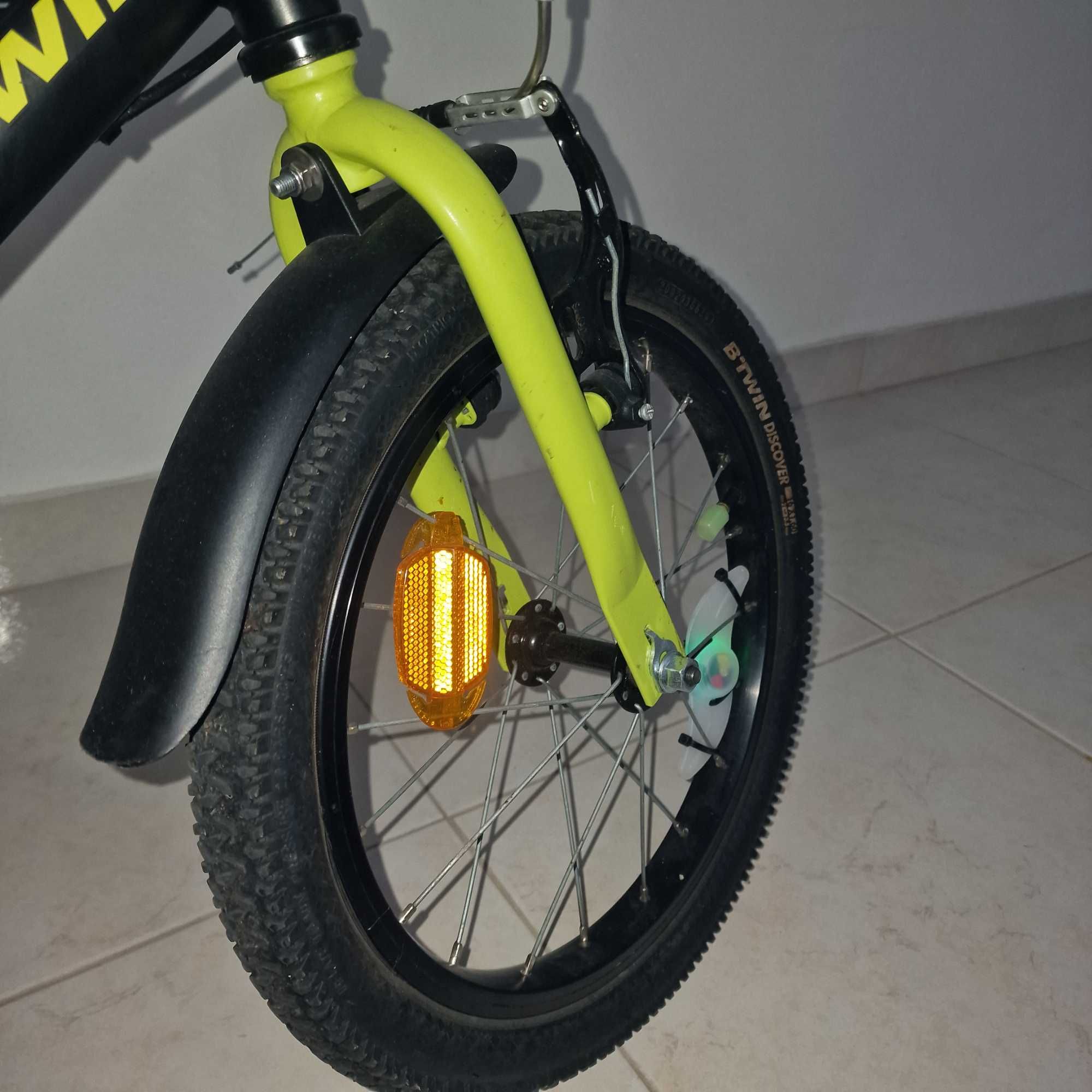 Bicicleta de criança Btwin Hero Dark 16"