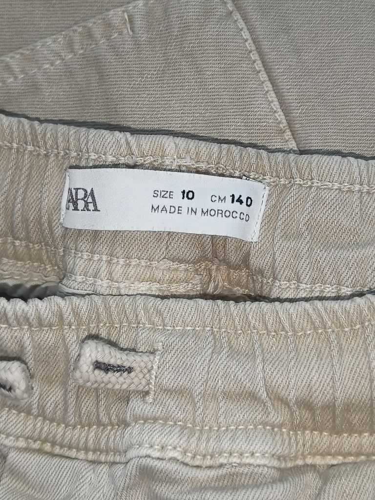 ZARA Джинсы на мальчика
