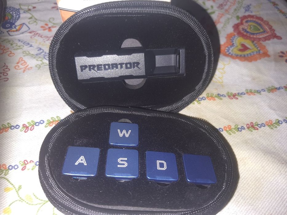 Computador Portátil ACER PREDATOR HELIOS 700