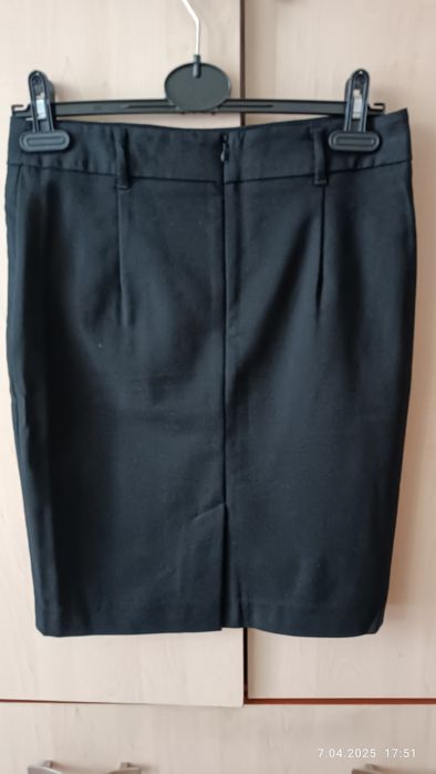 Spodnie eleganckie 38 garniturow czarrne