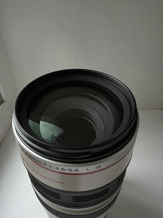 Обʼєктив Canon EF 100-400 f4.5 - 5.6 L.