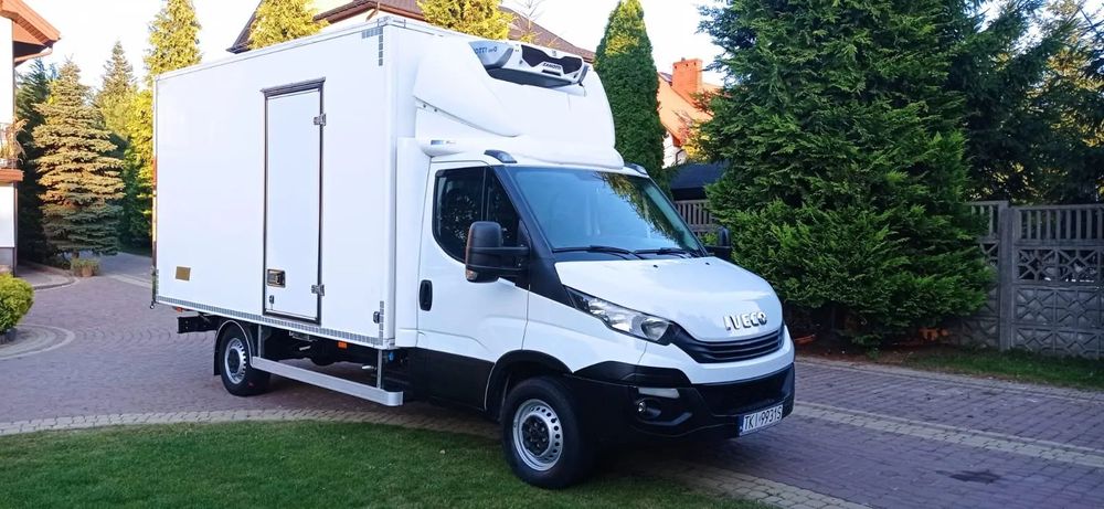Iveco Daily 35S18  3.0 180KM  salonowy