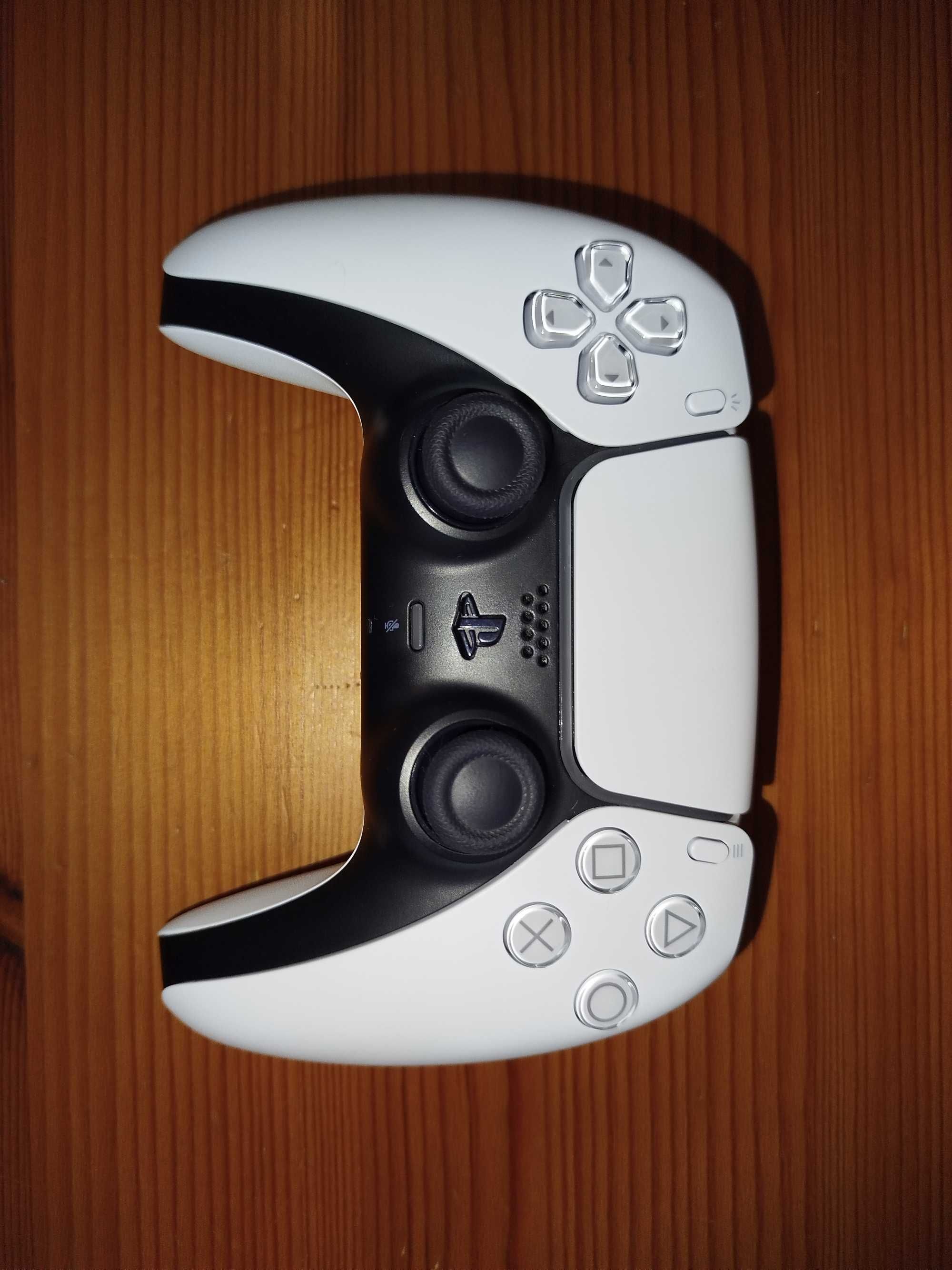PlayStation 5 – model CFI-1216A