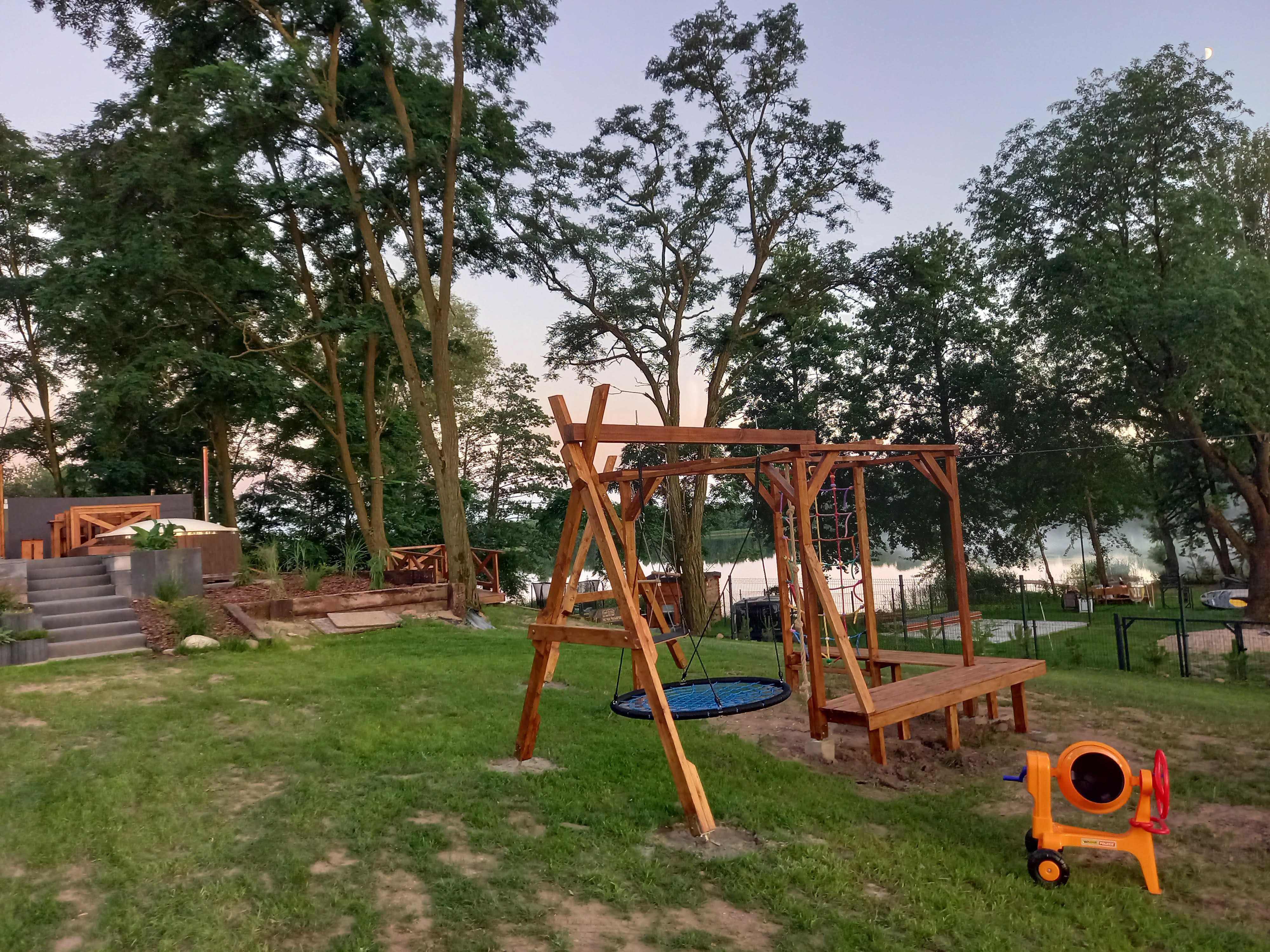 Apartament z widokiem na jezioro, jacuzzi, sauna, basen