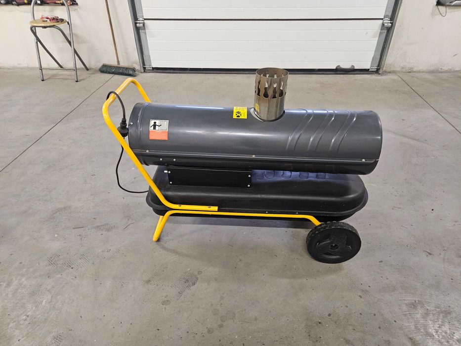 Nagrzewnica Wentylator Olejowo Spalinowy Z Kominem 40k PM-NAG-40SKN