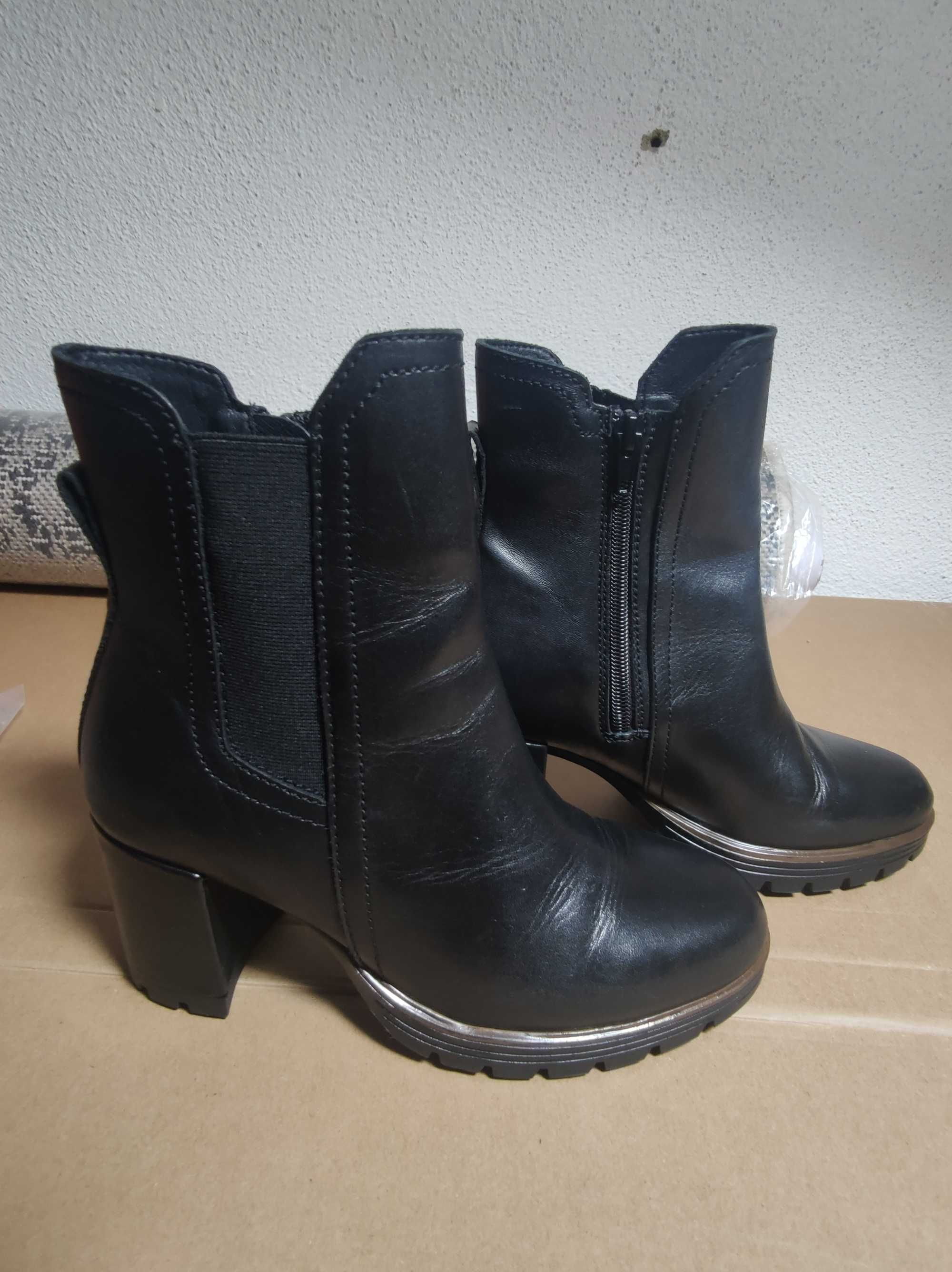 Botas senhora by Roberto Torretta