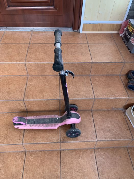 Продам самокат YVolution YGlider