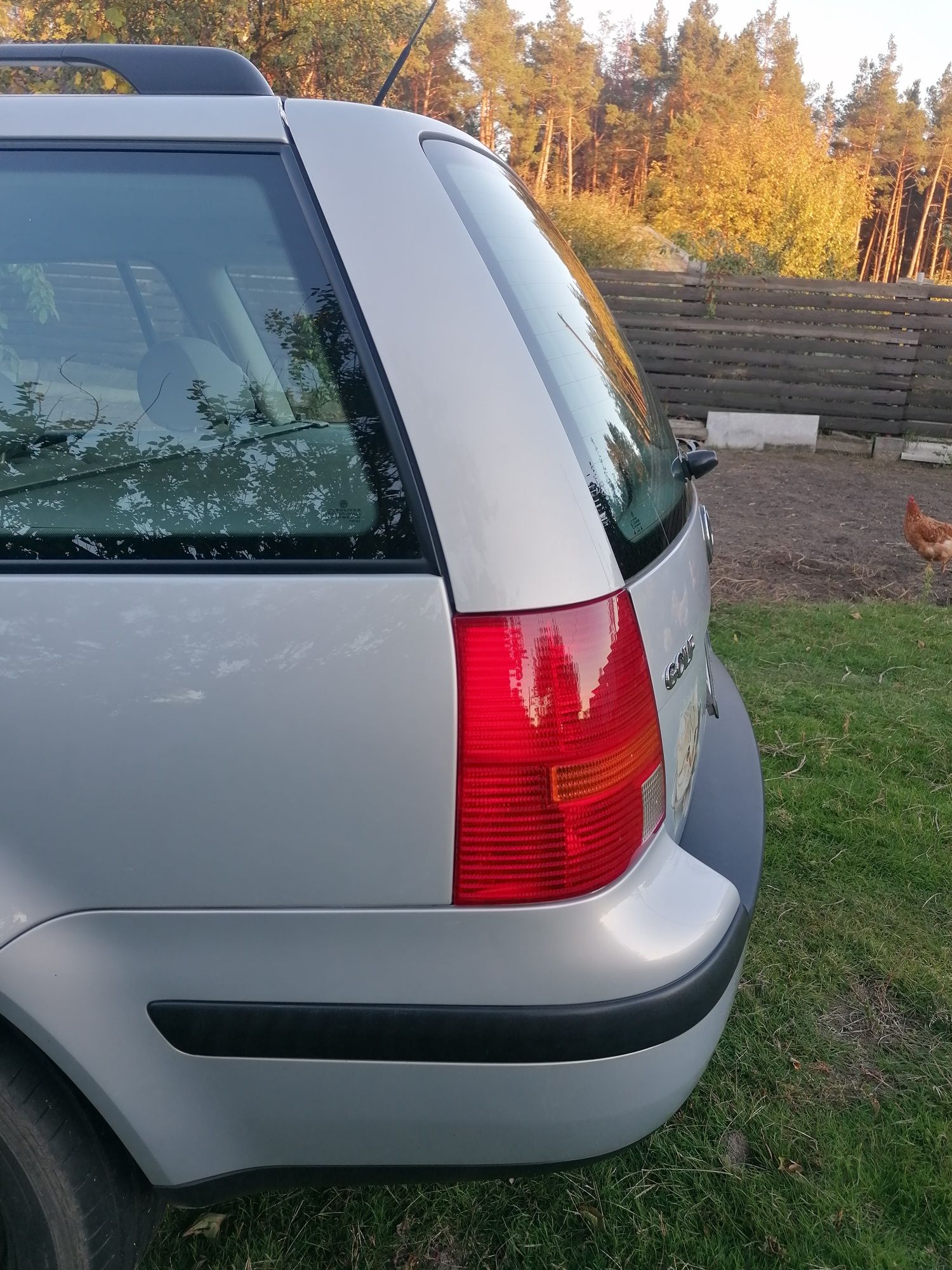 Golf 4 Universal 1,6 бензин 2000 в идеале