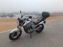 Yamaha ybr 250 .