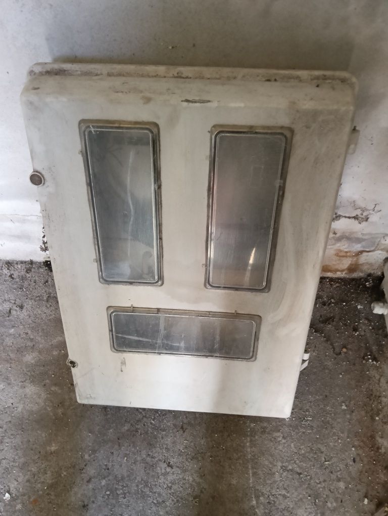 Quadros para ligações eletricas