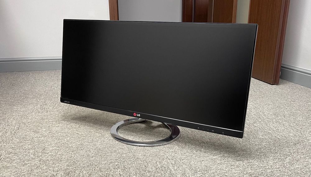 Monitor LG 29EA93-P, 29 cali, mało używany, Super Szeroki Monitor IPS