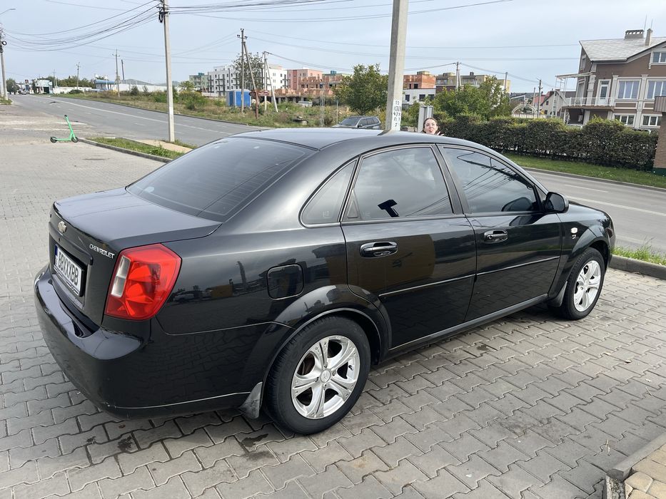 ТЕРМІНОВО Продам Chevrolet Lacetti