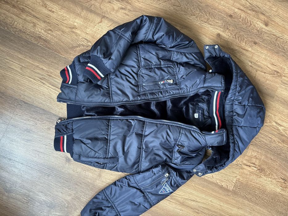 Куртка осіння/зимова Tommy Hilfiger на хлопчика тепла в чудовому стані