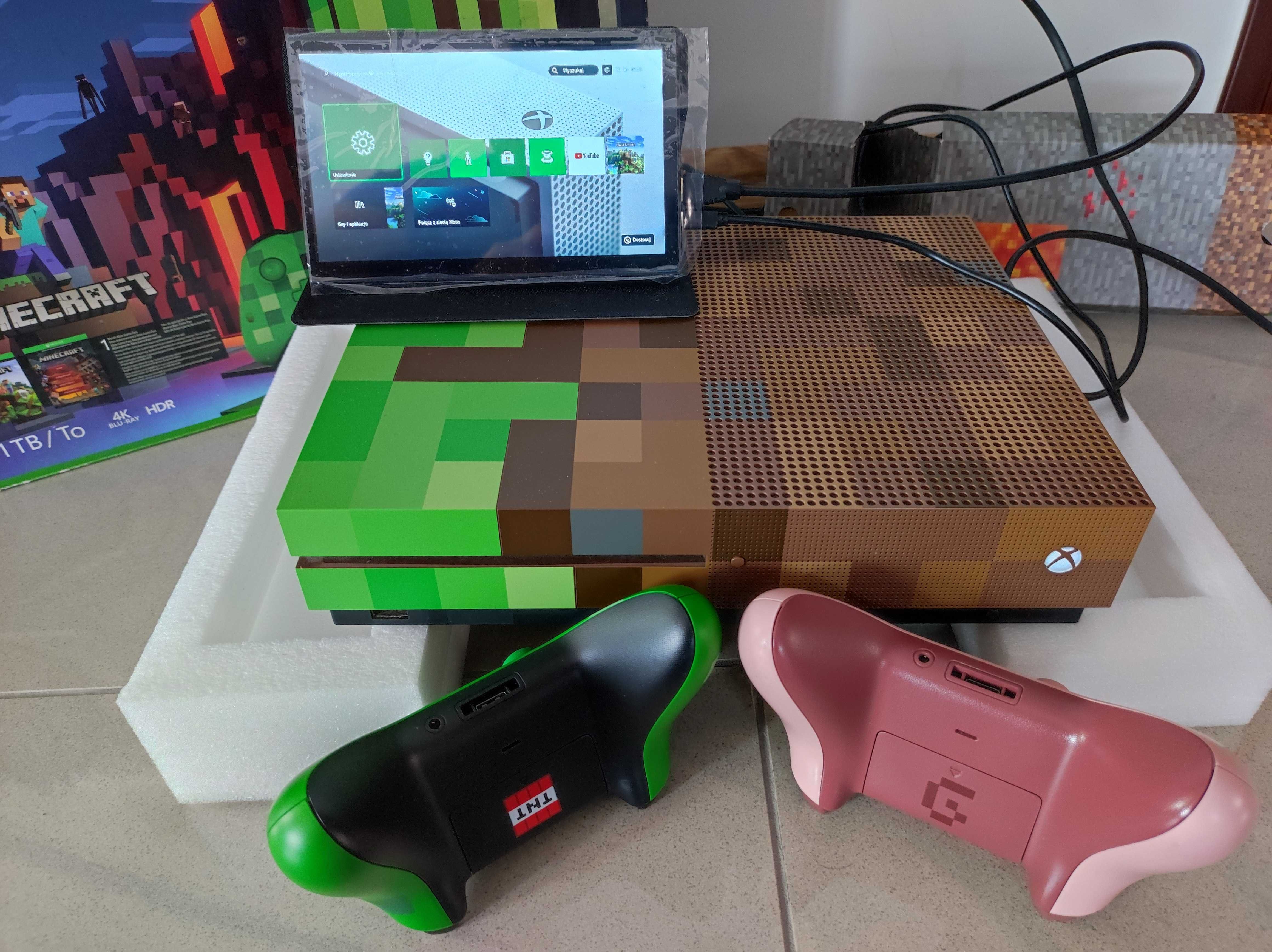Xbox One S 1Tb model Minecraft 2 * Nowe pady + gra Far Cry 4