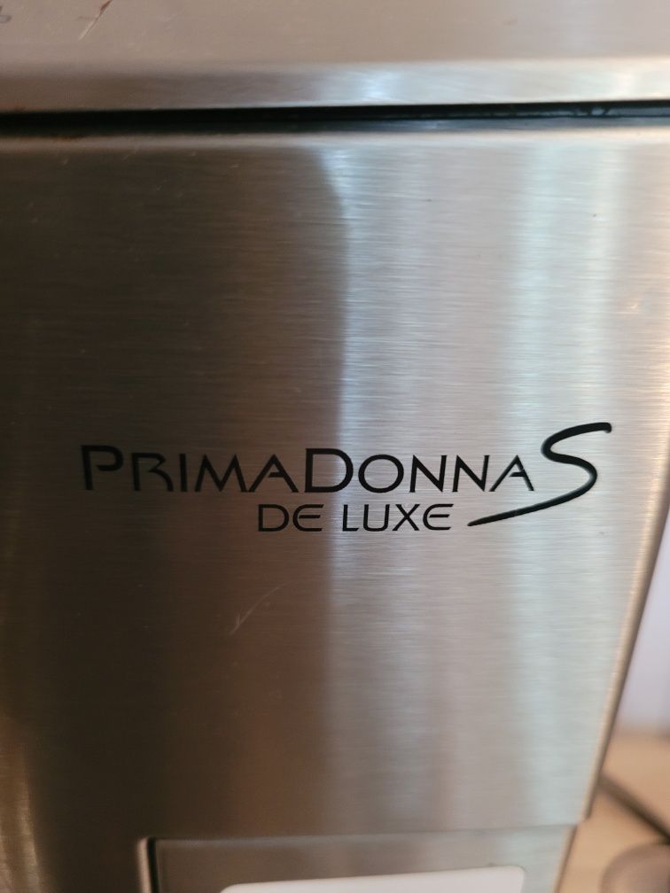 Ekspres do kawy  Delonghi Primadonna s de lux