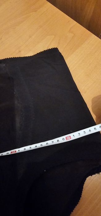Czarne modelujące wyszczuplające majtki ,wysoki stan