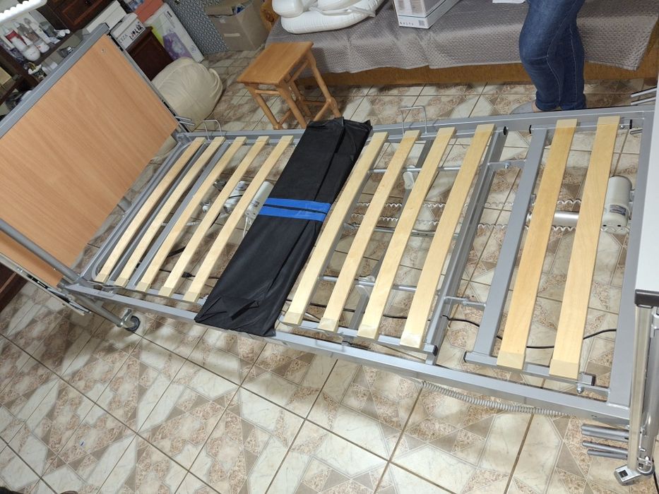 Łóżko rehabilitacyjne elektryczne