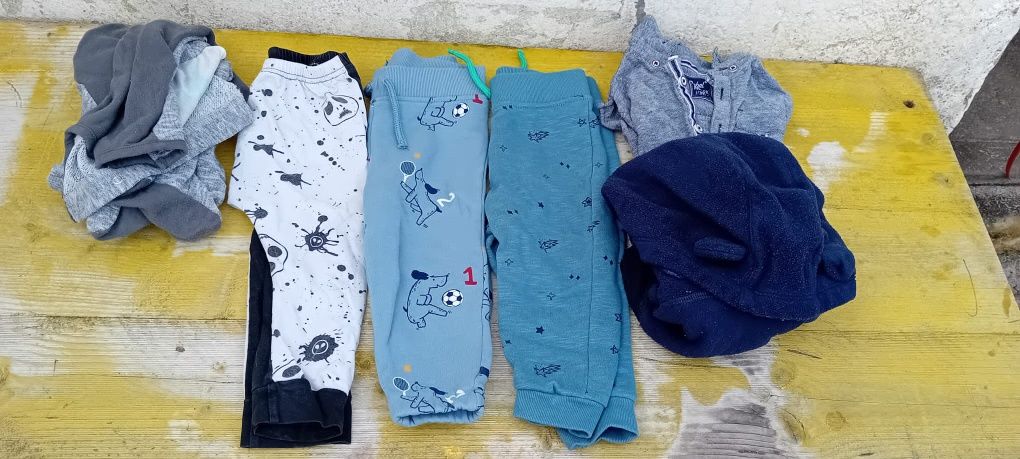 Roupa bebé 18-24 meses (6 peças)