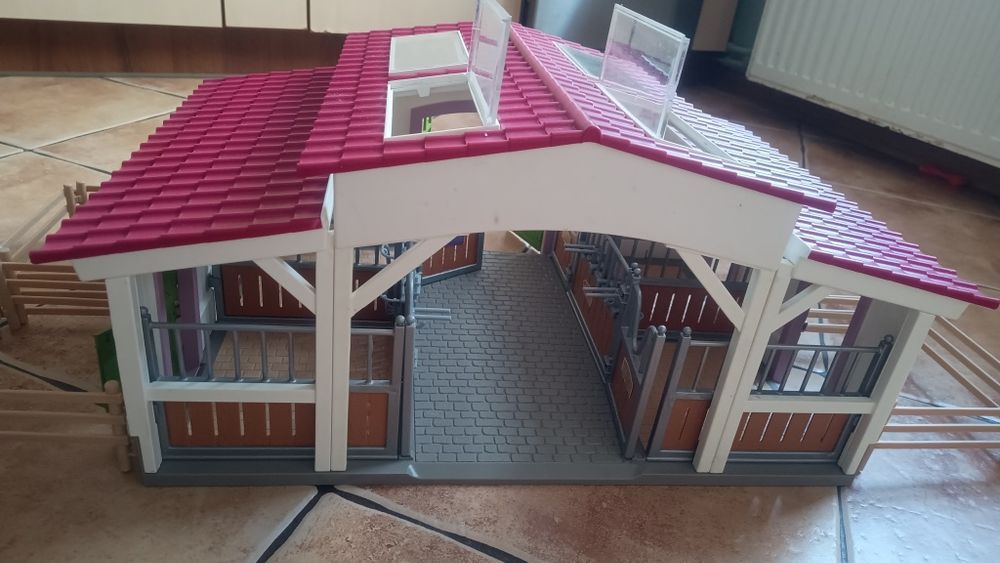 Stajnia dla koni Schleich