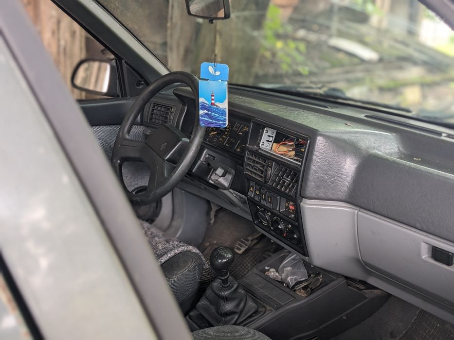 Терміновий продаж! Рено 19 Chamade 1.7 1991 року випуску