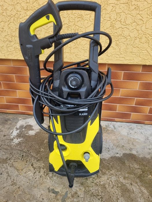 Продається кершер к7.20 к5 к4 ціна  к7- 300s.  к5- 200s. К4-160$