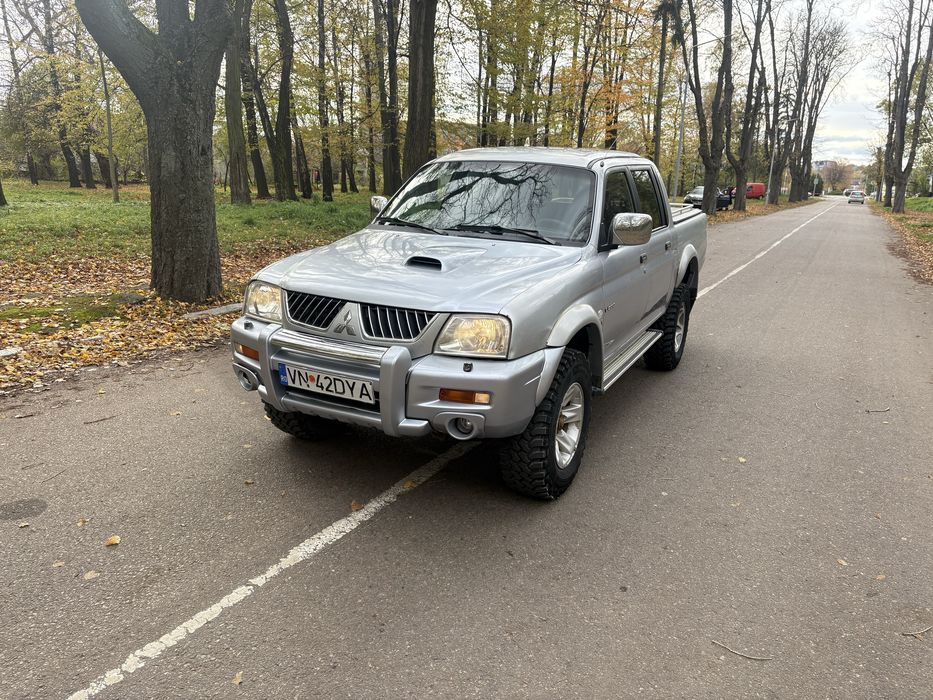 Мітсюбісі л200 свіжопригнана