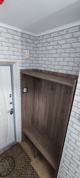 Вішалка у прихожу 110*90*40см .Вишгород