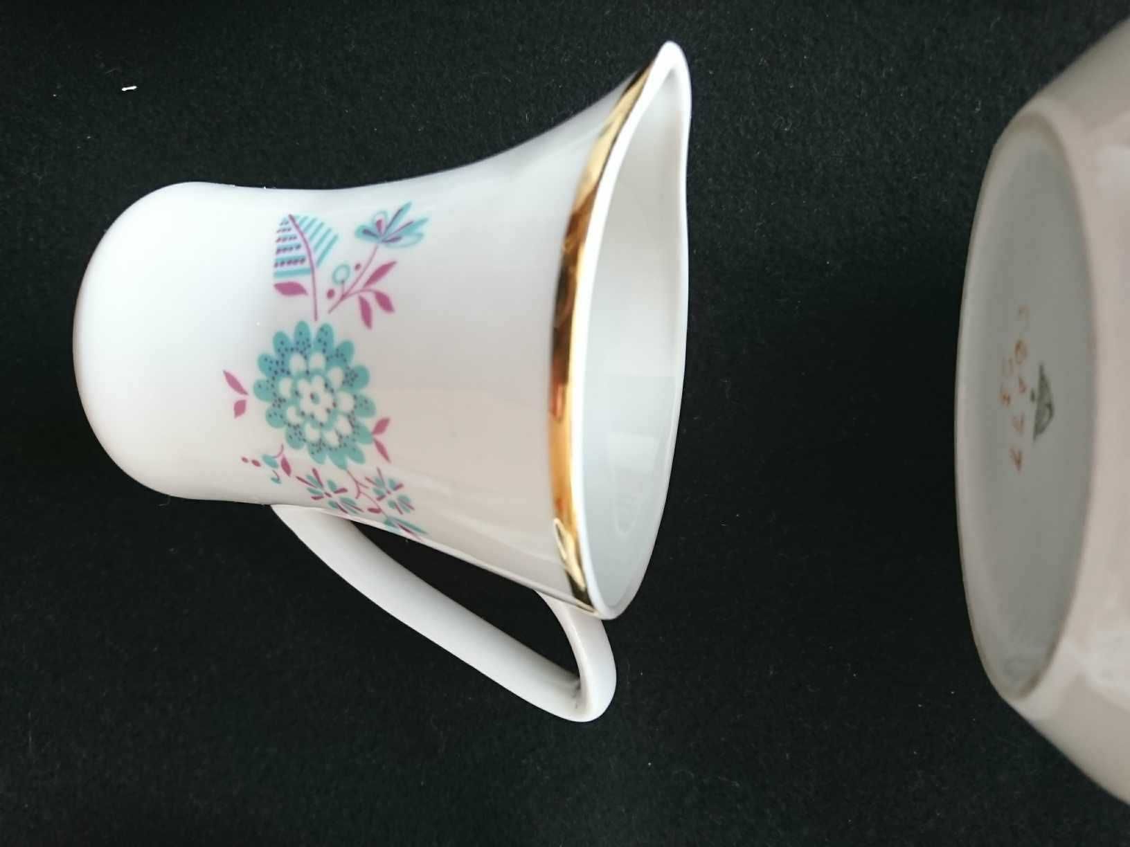 zestaw kawowy 9 elementów porcelana Chodzież