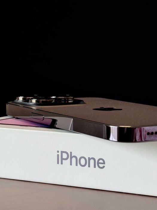 iPhone 14 Pro - 256GB - Deep Purple - Grade A (Excelente)