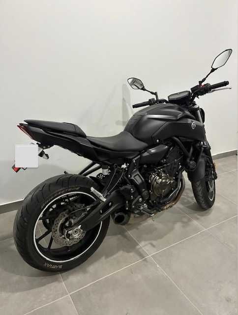Yamaha MT-07 com Akrapovic Titanium 35KW apenas no livrete