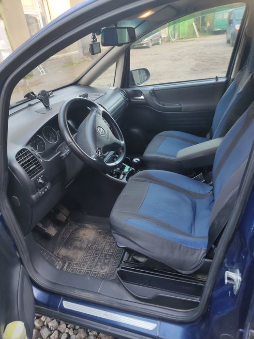 Продам хороший авто