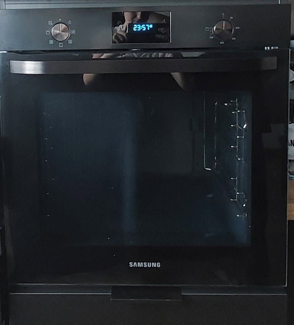 Piekarnik do zabudowy Samsung czrny