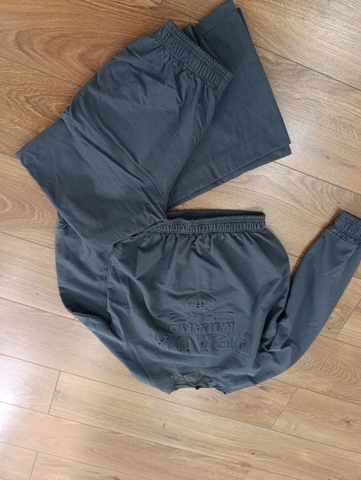 Пакет жіночого одягу