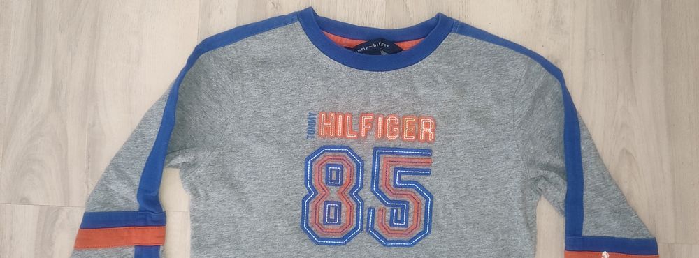 Koszulka Tommy Hilfiger r. 4 lata longsleeve