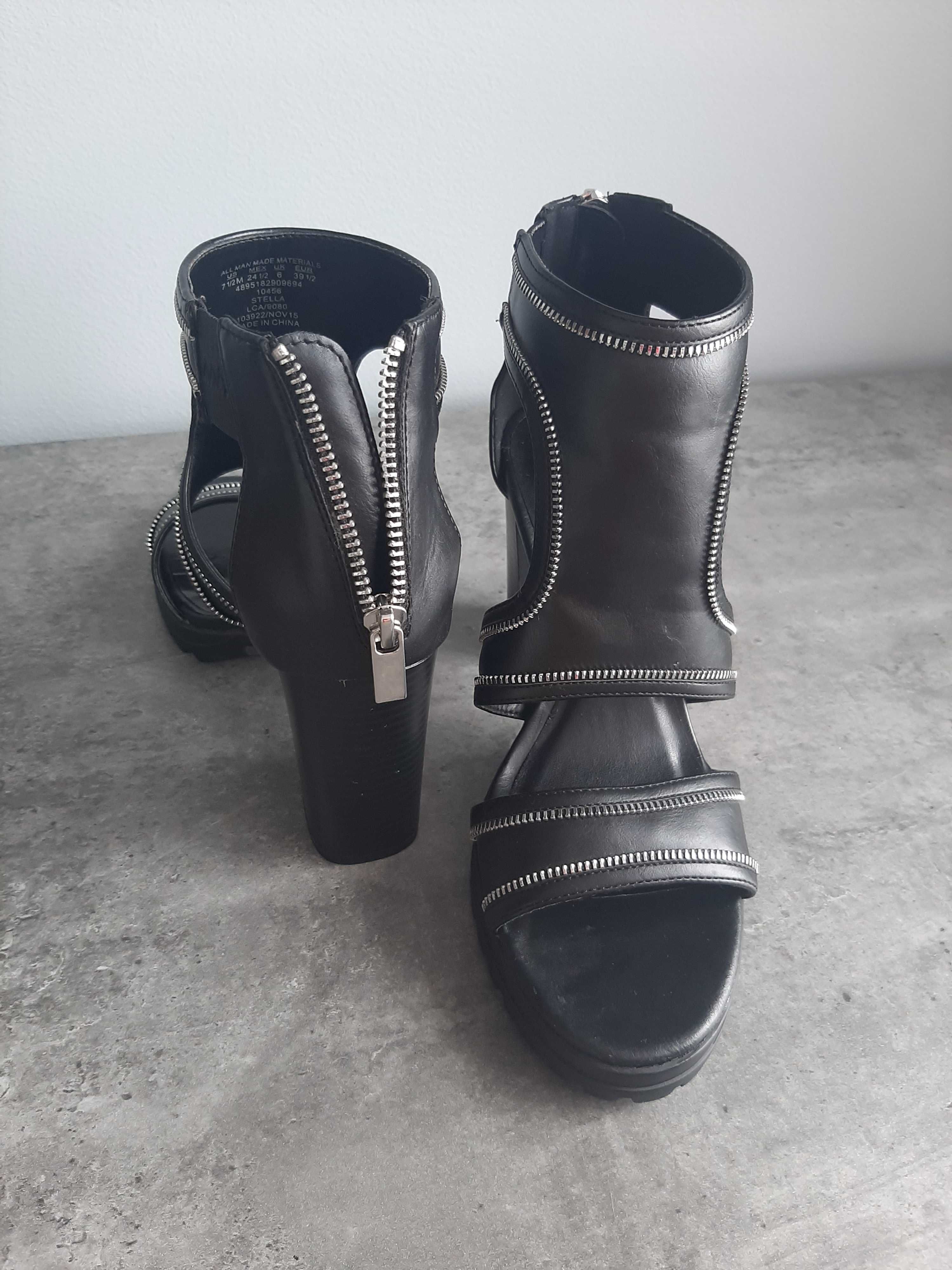Buty na wysokim obcasie czarne nowe.