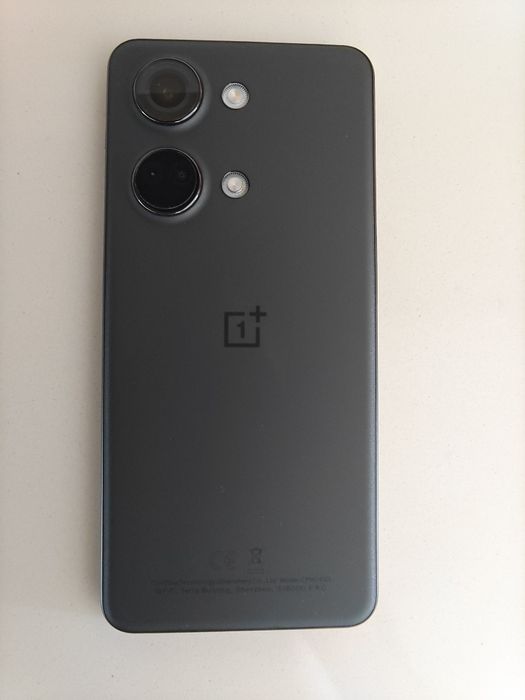 Oneplus Nord 3 - 5G de 16 GB RAM e 256 GB armazenamento