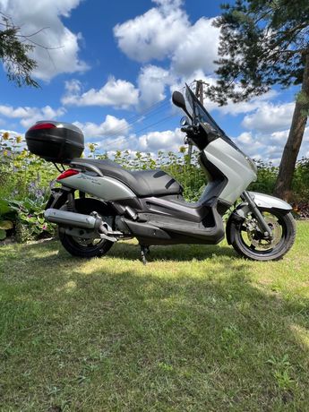 Skuter Yamaha X-Max 125