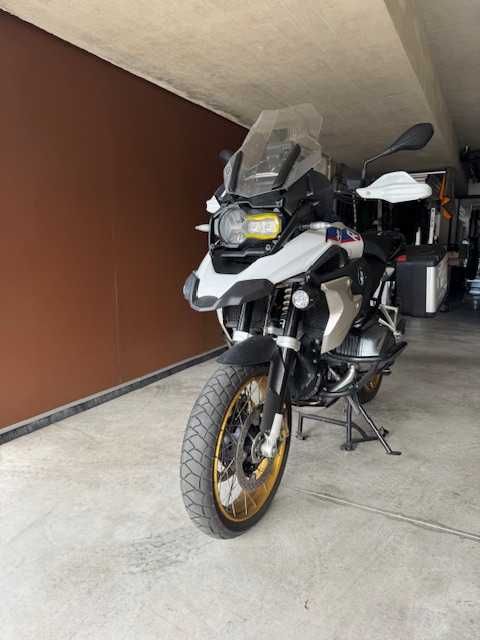 BMW R 1250 GS HP (NACIONAL)