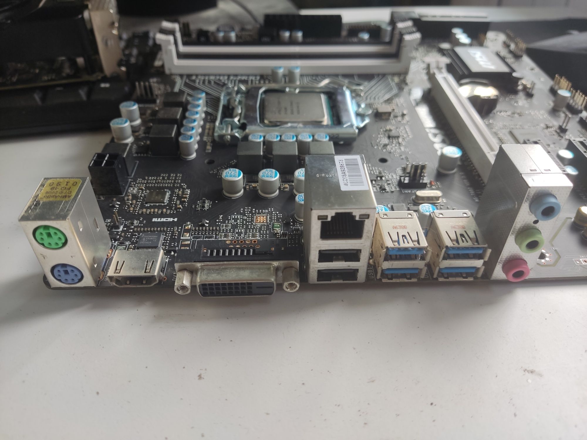 Материнская плата MSI B150M Bazooka+ i3-6100 сокет 1151