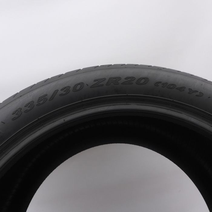 Opony 335/30/20 Pirelli 335/30R20 104Y PZero L Letnie 2017 Nieużywane