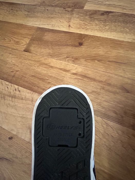 Ролікові кросівки Heelys оригінал, кросівки з колесами 36-36,5 розмір