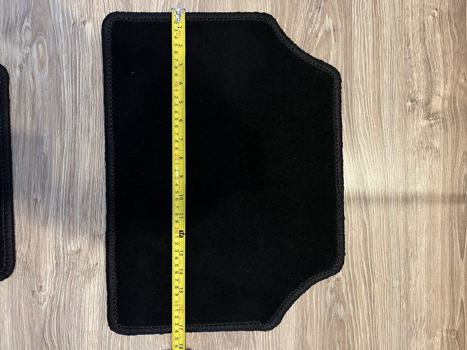 Dywaniki samochodowe welurowe