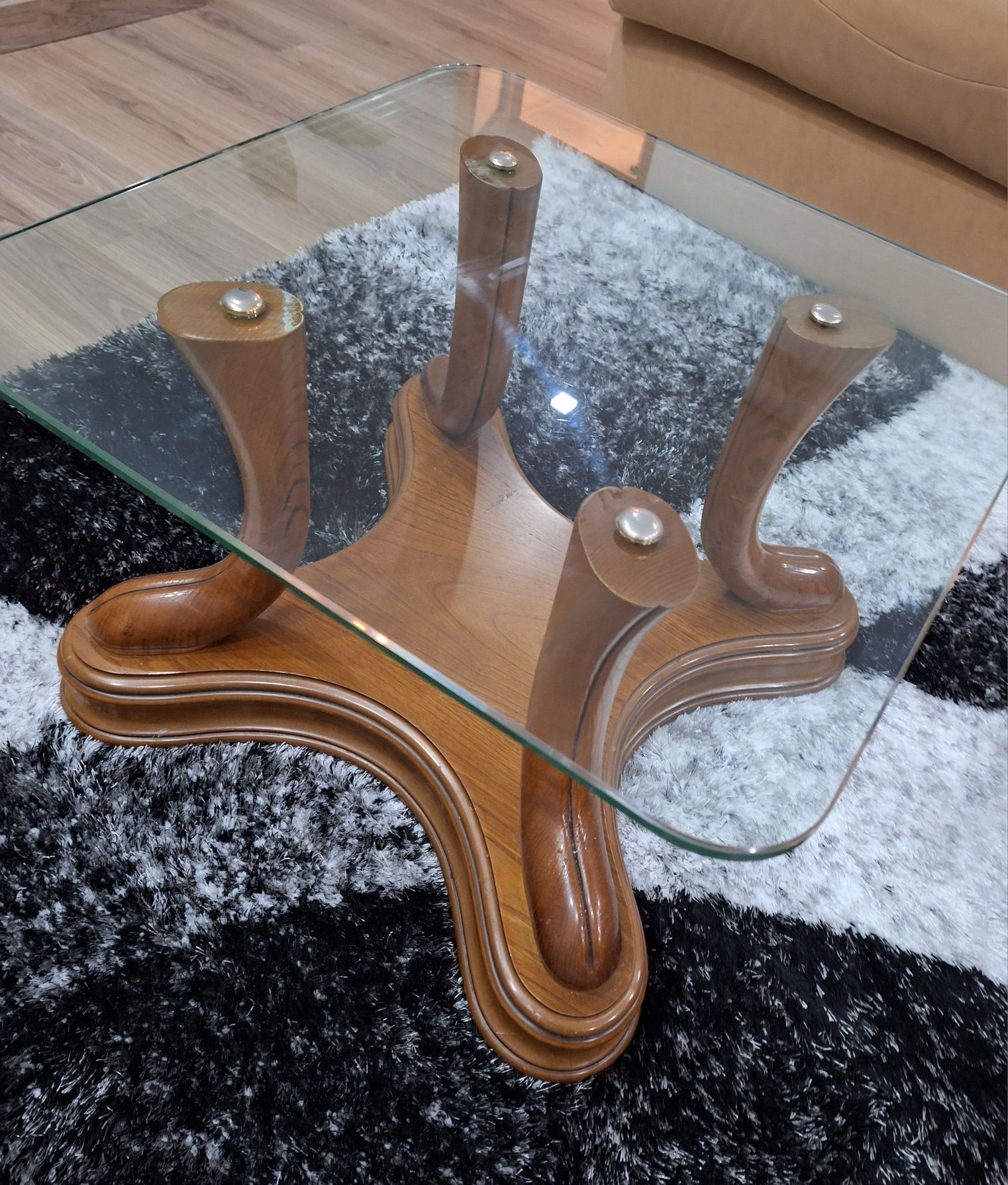 "Mesa de Sala de Estar como nova
