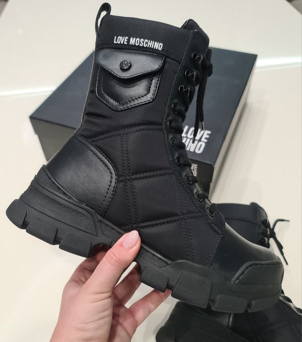 Ботинки, черевики Moschino,  оригінал