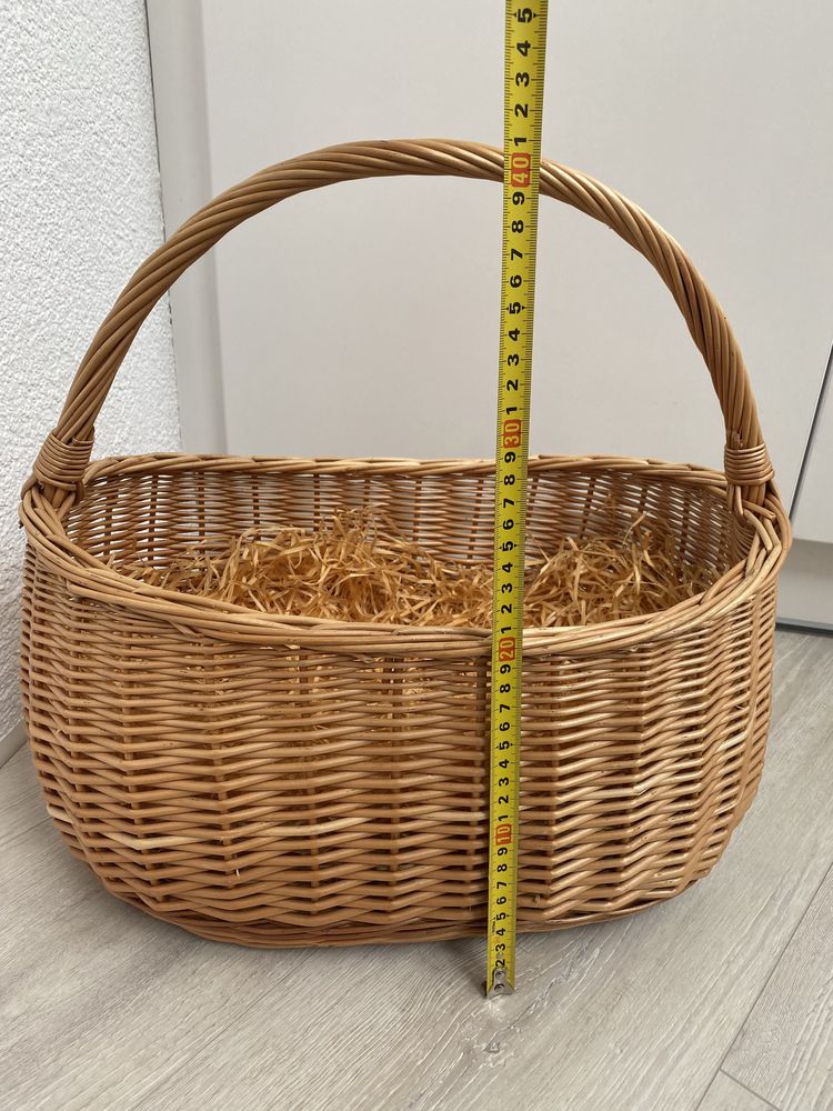 Кошик з лози/ Великодній кошик