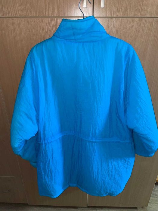 Демісезонна куртка, легкій пуховик, плечі 40см, універсальний крій