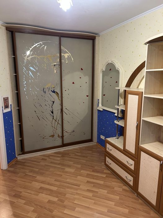 Оренда 3-х кімн.кв. вул.Офіцерська,18