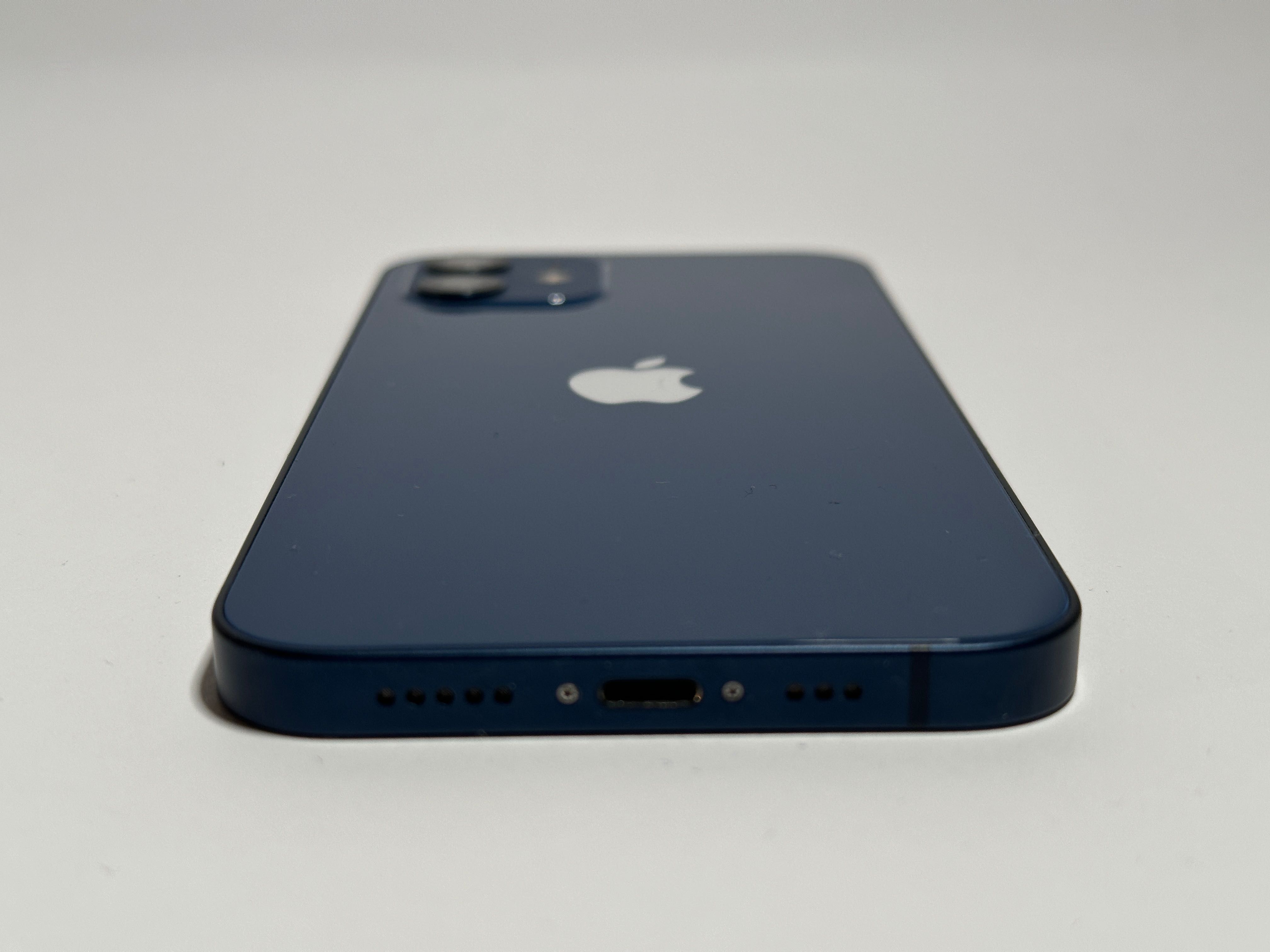 Apple iPhone 12 64GB Blue Neverlock Батарея 86%