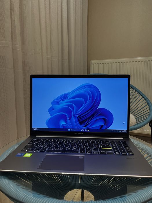 Продам Asus Vivobook/15.6/Intel i5/16ГБ RAM/SSD 512ГБ/nVidia MX350 2ГБ
