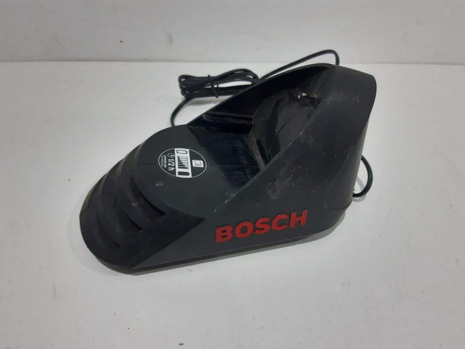 Ładowarka Bosch 11,3V